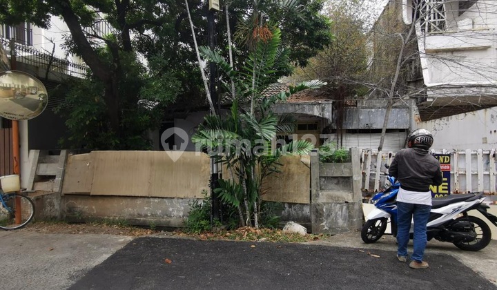 Cheap!! Selling House in Disunter Garden Price Below 20million Land Area 233m²