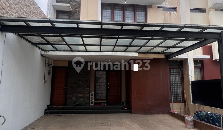 - Cheap !! For Sale Renovated House 206 SqM Ready to Occupy in Pelangi Gading Residence North Facing 1