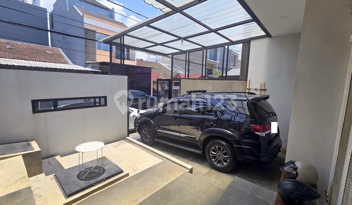 Murah !! Dijual Rumah Minimalis 6x17 Jalan 3 Mobil di Janur Asri Hadap Selatan 2