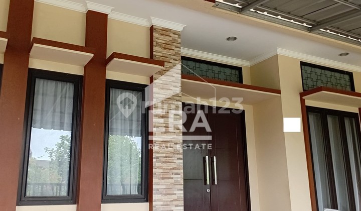 Murah !! Dijual Rumah Siap Huni 8X15,5 Semi Furnish di Imperial Gading Hadap Timur