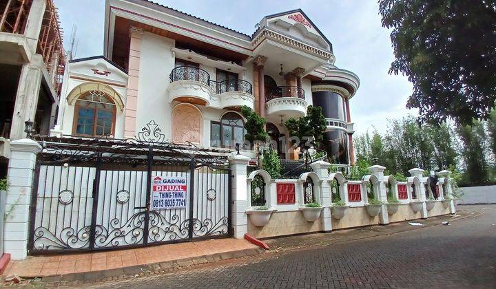 Dijual Cepat Rumah Hook Siap Huni Jalan 3 Mobil di Villa Gading Indah , Bisa Nego 1