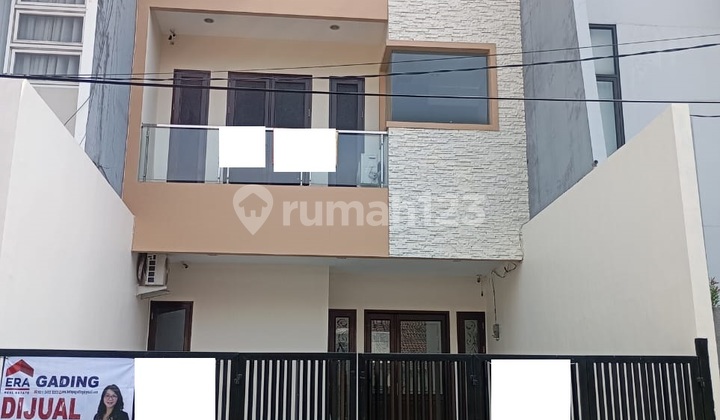 Murah !! Dijual Rumah Brand New 6 X 20 Siap Huni Di Janur Hijau Hadep Utara