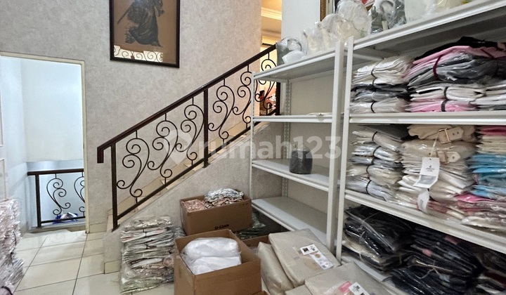 Murah !! Dijual Cepat !! Rumah Siap Huni 8X18 di Gading Grande Hadap Utara 2