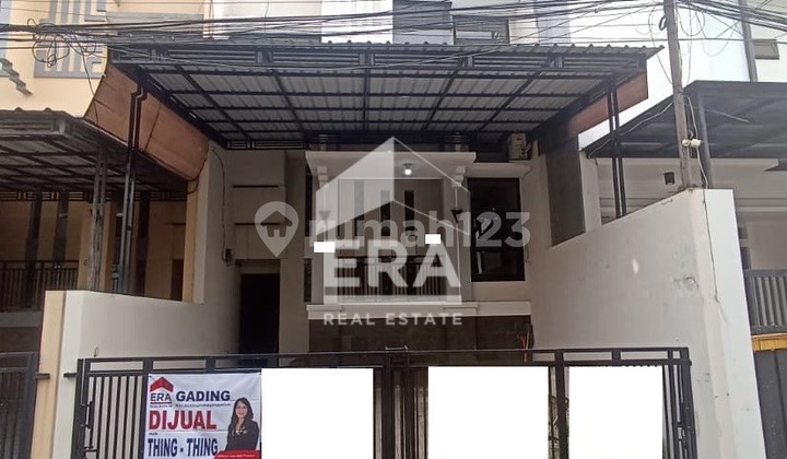 Murah !! Dijual Rumah Sudah Renovasi 6x15 Semi Furnish di BCS Kelapa Gading Hadap Utara