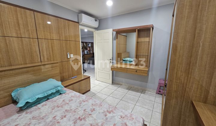 Murah !! Dijual Apt. Frenchwalk Nice Garden Luas 132 Hadap Lepas Lantai Tinggi Full Furnish