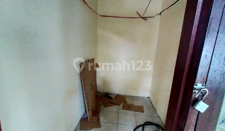 Sewa Rumah Luas Hoek di Gatotkaca Bantarjati Bogor 13