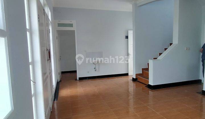 Dijual Rumah Free Biaya Di Telaga Kahuripan Dekat Ke Jakarta Selatan 2