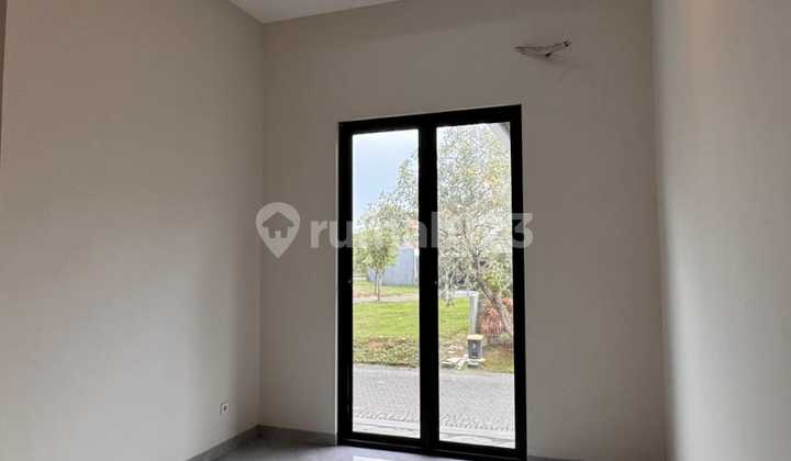 Rumah Modern Minimalis, Woodland, 2,5 Lantai, Kt 5+1, Km 6+1, HGB