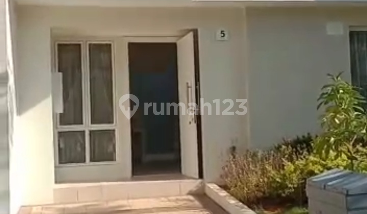 Rumah Siap Huni di Summarecon Cluster Berryl Rumah Siap Huni di Summarecon Cluster Berryl