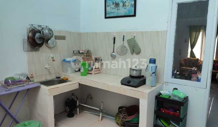 Ready-to-Occupy House Near UIN Samata Campus Sold Below Market Price 2