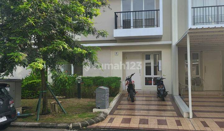 Rumah cantik siap huni Beryl Summarecon 2