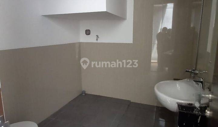 Rumah Cantik Siap Pakai, Summarecon Cluster Beryl 9