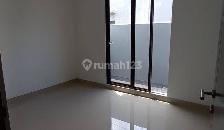 Rumah Cantik Siap Pakai, Summarecon Cluster Beryl 14