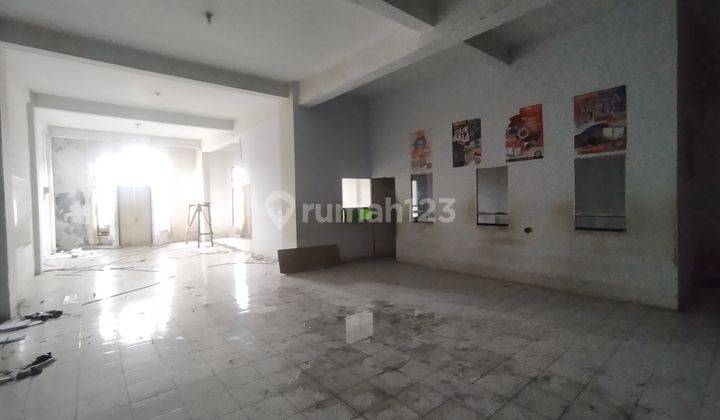 Dua Petak Ruko 3lantai di Perintis Kemerdekaan KM 15 5