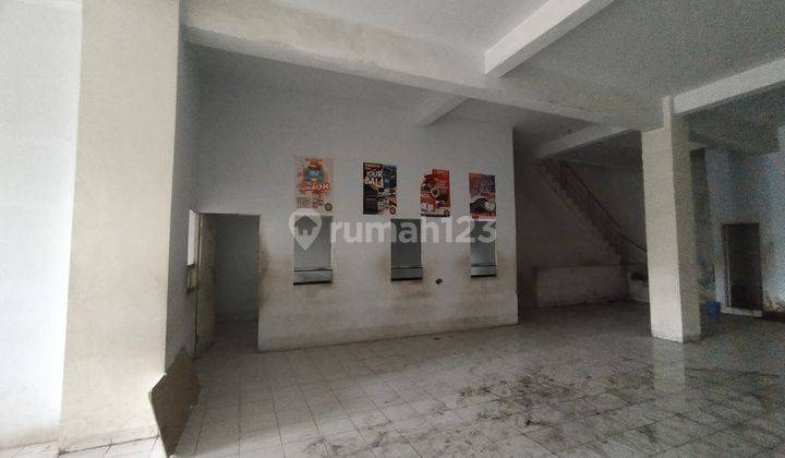 Dua Petak Ruko 3lantai di Perintis Kemerdekaan KM 15 8