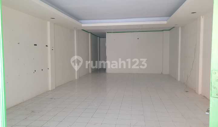 Ruko Siap Pakai di Boulevard Belakang Bank Mandiri 2