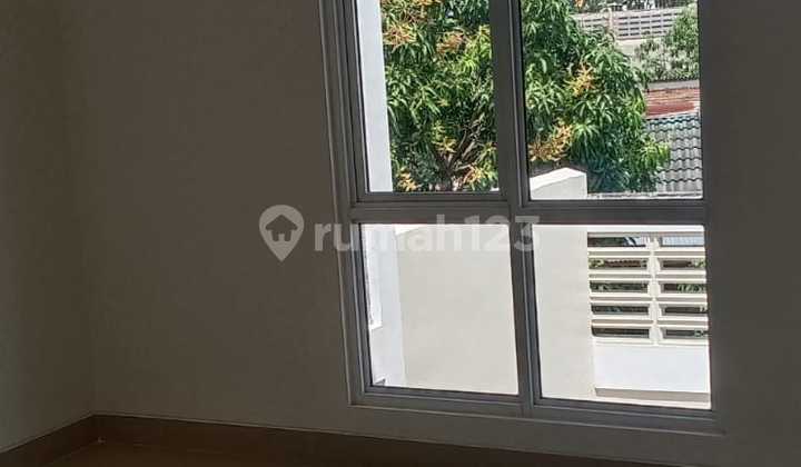 Rumah Cantik Beryl Premium di Summarecon Makassar 8