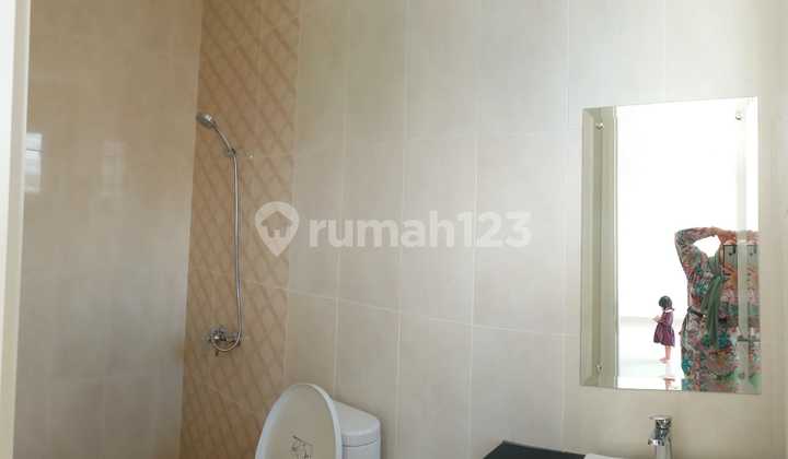 Rumah Cantik Beryl Premium di Summarecon Makassar 10