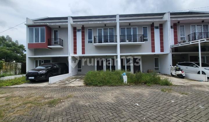 Rumah Siap Huni di Mustika Mulia Recing Centre Rumah Siap Huni di Mustika Mulia Recing Centre