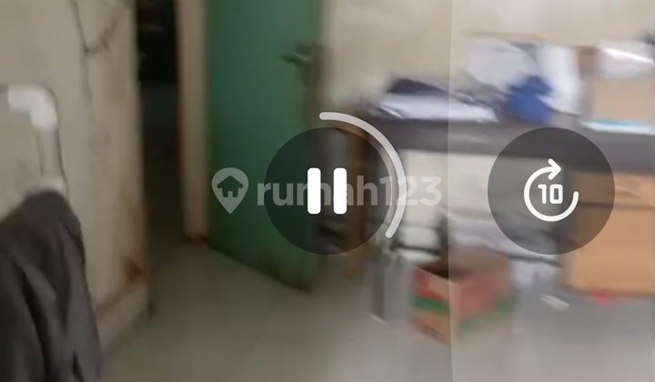 Rumah Perlu Renovasi di Paropo Dekat Sma 5 2