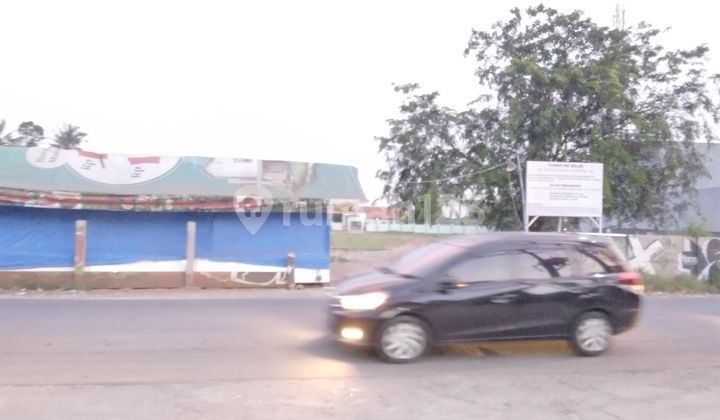 Kavling tanah  luas di pinggir jalan raya setu dekat pasar setu hekasi harga nego