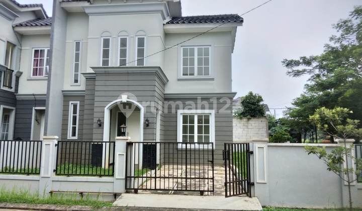 Rumah Cantik 2 Lantai, Hoek, Dekat Taman di Harvest City, Cileungsi, Cibubur