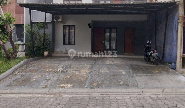 Rumah cantik 2 lantai di Kota wisata cibubur siap huni 1