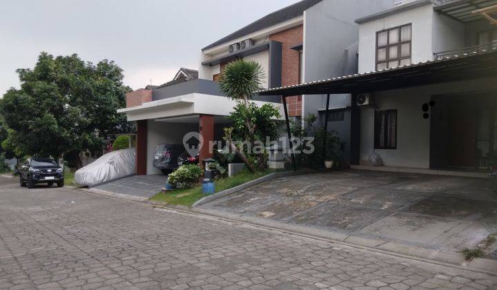 Rumah cantik 2 lantai di Kota wisata cibubur siap huni 2