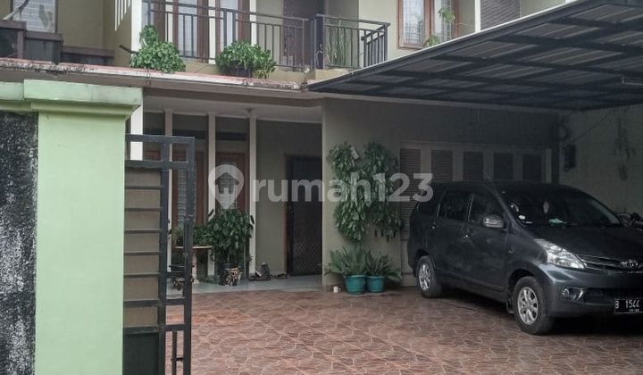 Rumah cantik dan asri di ciracas cibubur jakarta timur harga nego Rumah cantik dan asri di ciracas cibubur jakarta timur harga nego