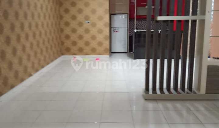 Rumah Cantik 2 Lantai di Legenda Wisata Cibubur 2