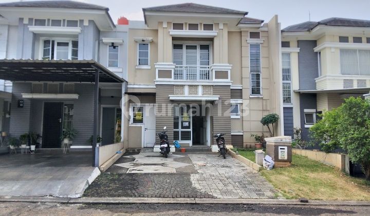 Beautiful house in Cibubur Tourism City, negotiable price within the cluster.