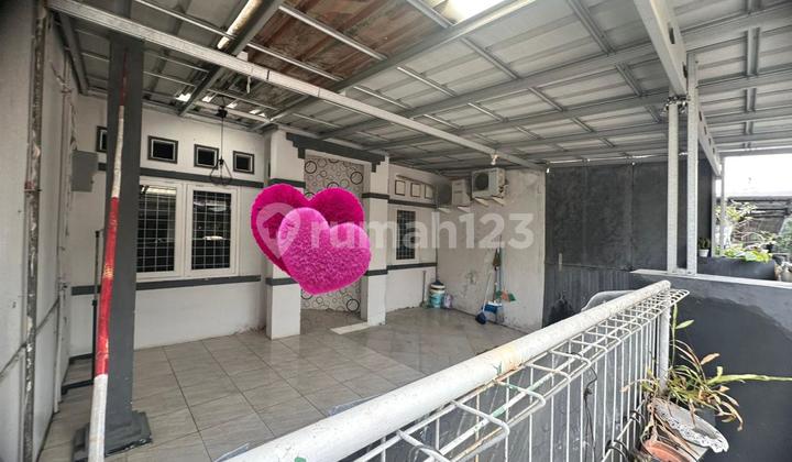 Furnished Ready-to-Occupy House in Limus Pratama Cileungsi, Negotiable Price