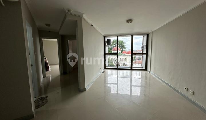 For sale Rasuna Tower 1 apartment 80m2, strategically located in the Kuningan - Rasuna Said area, the center of business, culinary, and entertainment in Jakarta.