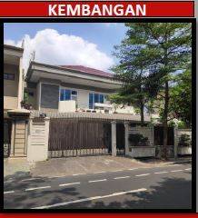 Dijual Rumah 2 Lantai di Puri Indah Lokasi Strategis. 1