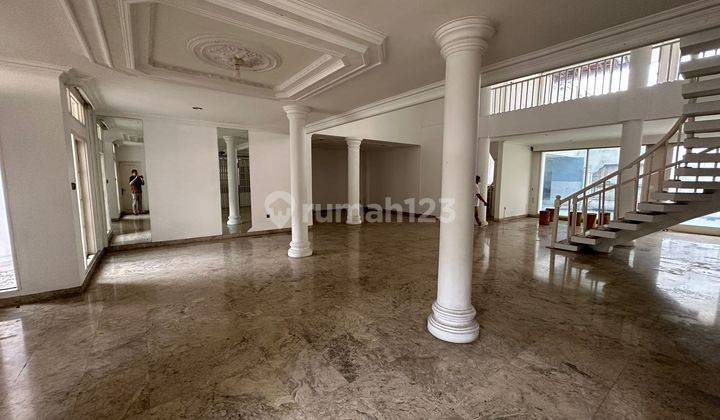 Dijual Rumah Classic di Komplek Perumahan Golf Mansion Cilandak Jaksel 1