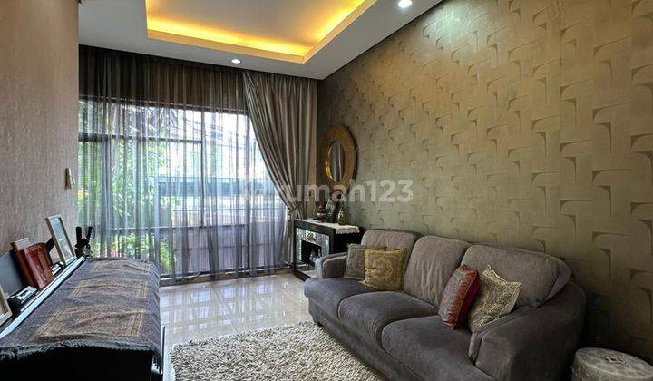 Dijual Cepat Rumah di Pondok Indah Depan Taman 2