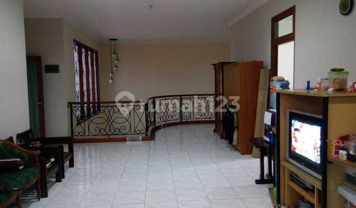 Di Jual Rumah Di Jln Beruang Sektor 3 A Bintaro Tangerang Selatan  4