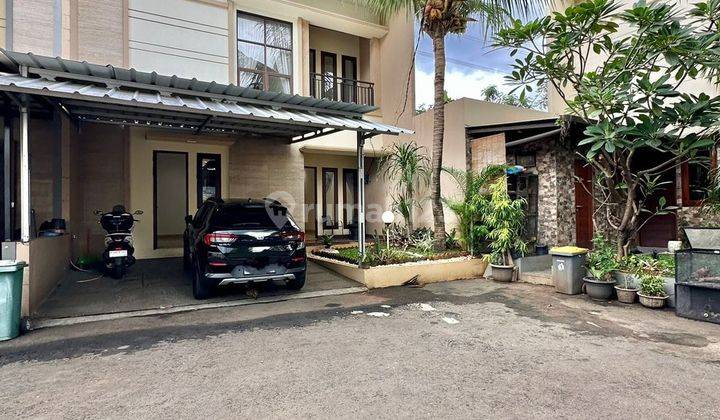 Dijual Rumah Area Durentiga Jakarta Selatan 1