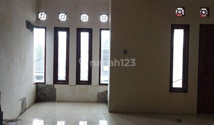 Rumah Usaha Dalam Kota Lamongan 9