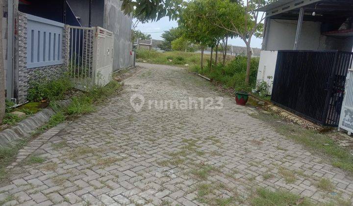 di Perum Tikung Alam Raya, Lamongan 2