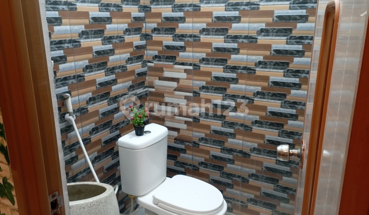 Perumahan Second Modern Minimalis Siap Huni Area Dekat Pasar Sidoharjo Lamongan  6