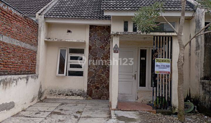 Rumah Dekat Menuju Pusat Lamongan di District Javaland Made 1