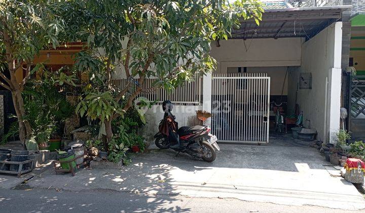 Rumah Lokasi Strategis Cocok Buat Usaha Juga Di Jl. Raya Made Kidul 1