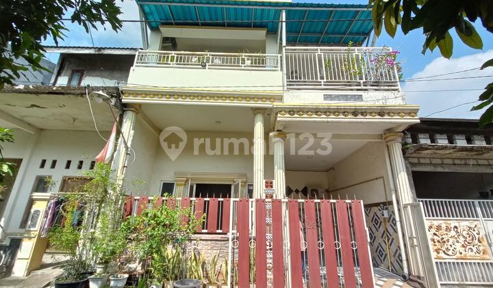 Rumah 2lantai Bagus Bersih 1