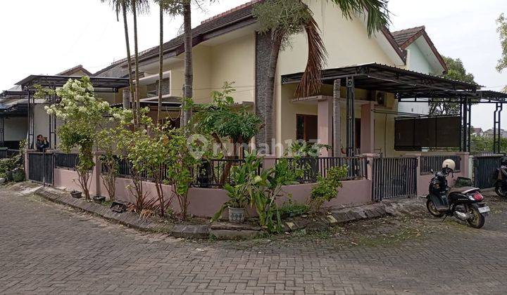 Rumah Jantung Kota Posisi Hook 2