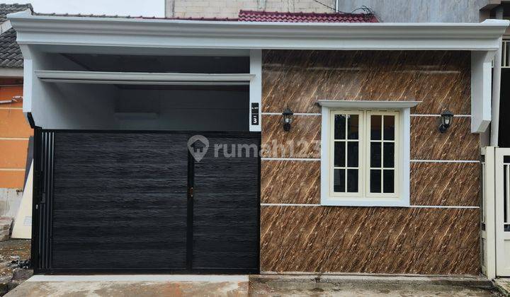 Rumah Siap Huni Tengah Kota Lamongan 1