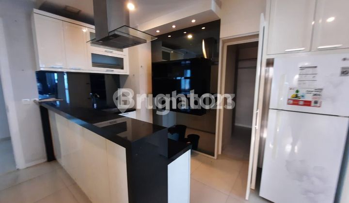 Dibawah pasar Vue Apartemen di Ciputraword Surabaya 2