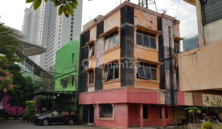 Lelang Komplek Pertokoan Pulomas 3Lantai Hoek Jakarta Timur 8