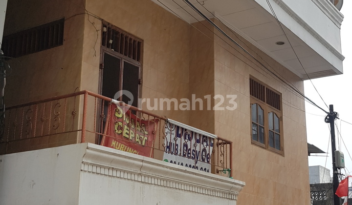 CHEAPEST…..House on Jl Laksa Jembatan Lima Below NJOP West Jakarta