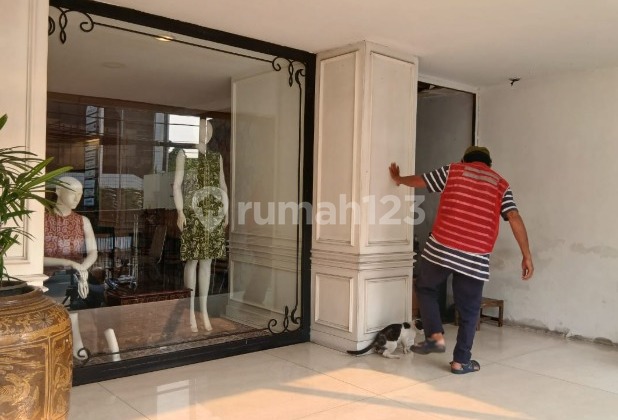 For Sale Auction Shop/Commercial Space 686 M2 Ground Floor Senen Central Jakarta 2